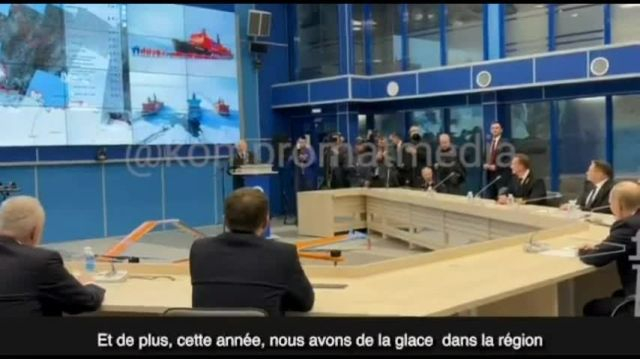 La glace ne fond pas assez et menace le trafic maritime