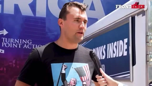 En écoutant Charlie Kirk parler de la France