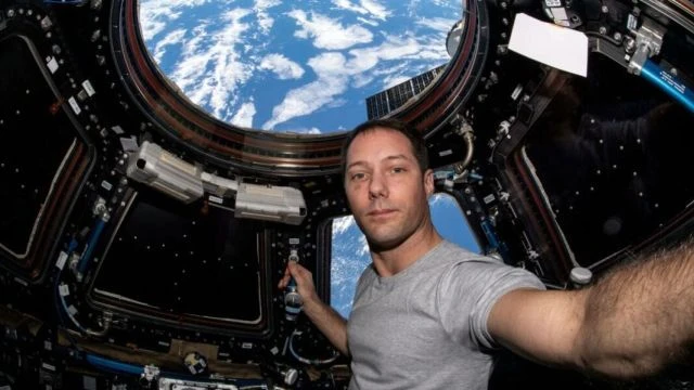 Humour - Thomas Pesquet surprend le plateau en disant la verite