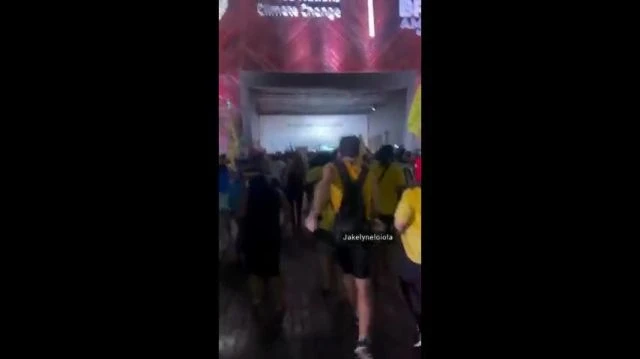 Des milliers de manifestants brésiliens envahissent la COP 30