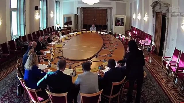 Exproprier une raffinerie de pétrole appartenant à des Russes