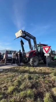 Agriculteur ça continue de chauffer.