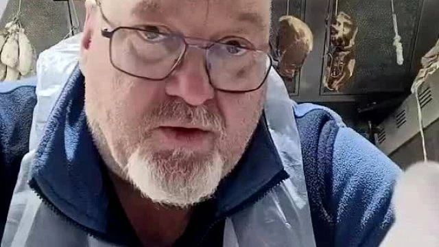 Agri message virulent adresse a l'Armee Legionnaire sous controle de la Banque Sion LGBT FM