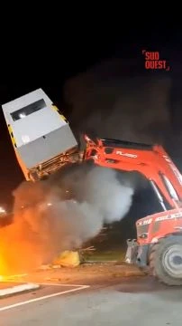 Tu m'ecriras 20 fois un radar n'est pas une buche