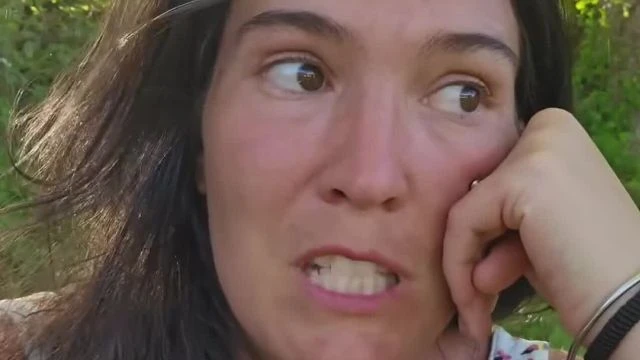 Elle a porte plainte Ils ont bloque son compte - Kyria Gay