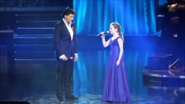 Amira Willighagen   Patrizio Buanne - O Sole Mio