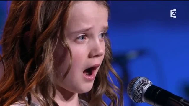 Amira Willighagen - Ave Maria