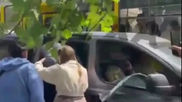 Les actions du peuple Ukrainien contre le recrutement force de la mafia khazar se multiplient a Kiev