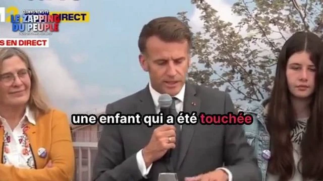 Macron hue par le personnel de l'hopital Robert-Debre a Paris On se fout de nous - Clowns news tv