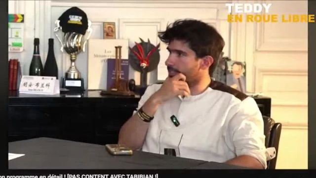 Juan Branco sort l'info ultime - Teddy en roue libre
