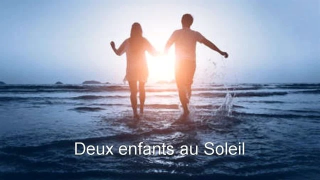 Deux enfants au Soleil